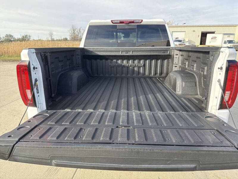 2023 GMC Sierra 1500