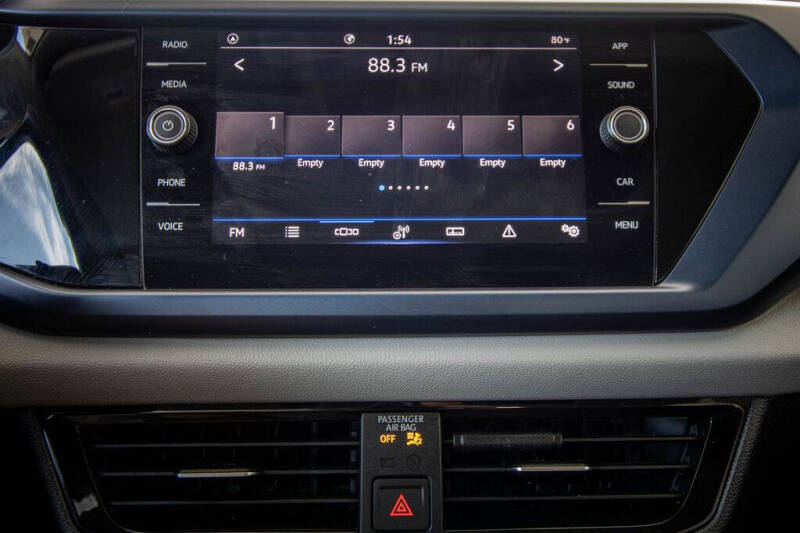 2022 Volkswagen Taos SE