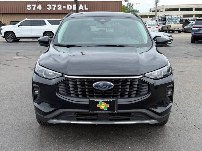 2024 Ford Escape Platinum