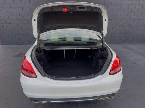 2018 Mercedes-Benz C-Class C 300