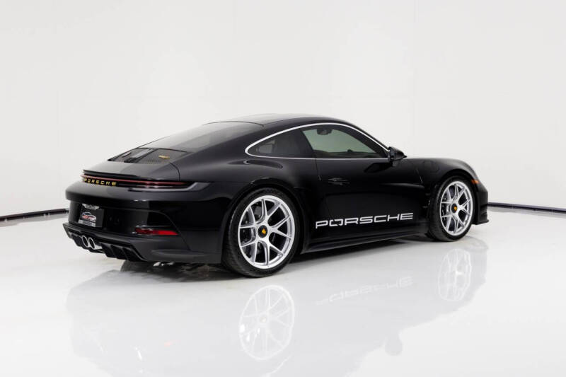 2024 Porsche 911 S/T