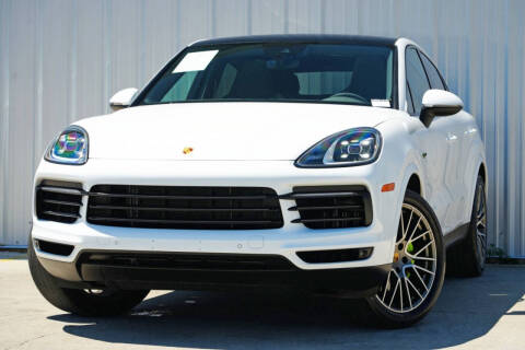 2023 Porsche Cayenne E-Hybrid Coupe