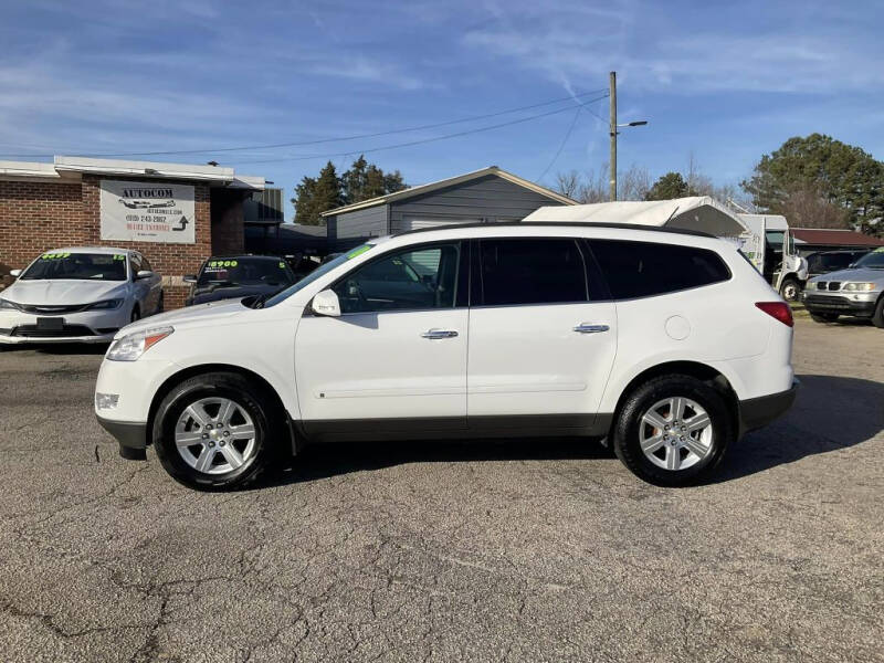2010 Chevrolet Traverse for sale at Autocom, LLC in Clayton NC