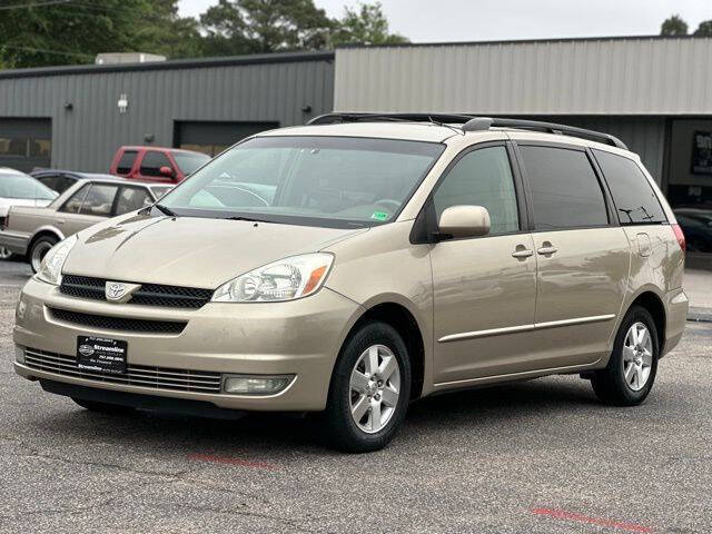 2004 Toyota Sienna