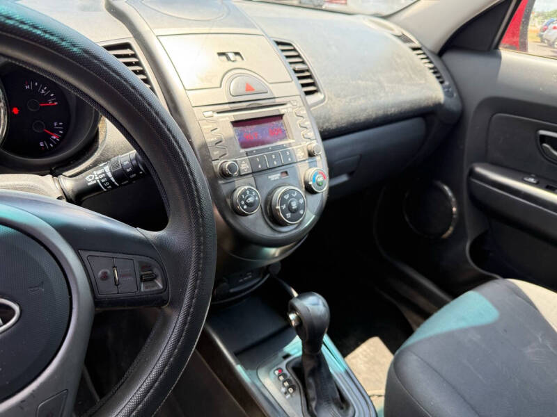 2011 Kia Soul +