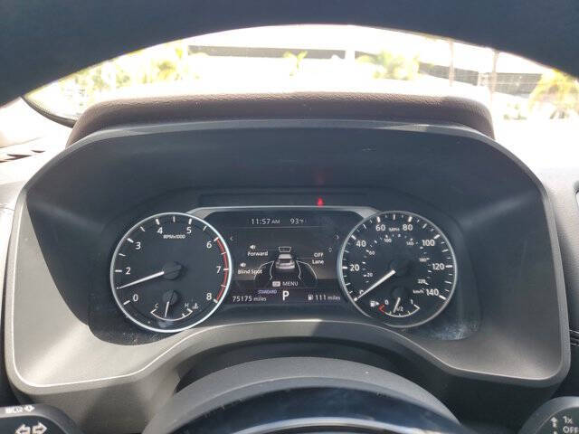 2021 Nissan Rogue SV