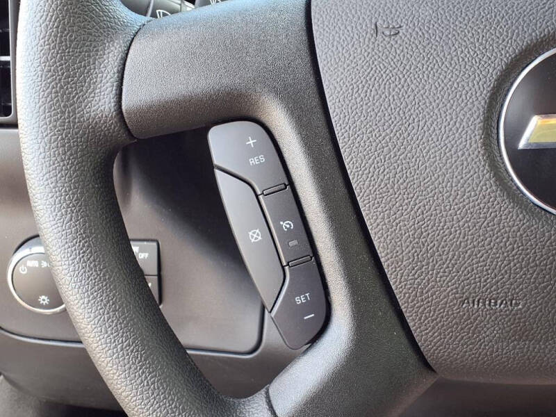 2025 Chevrolet Express