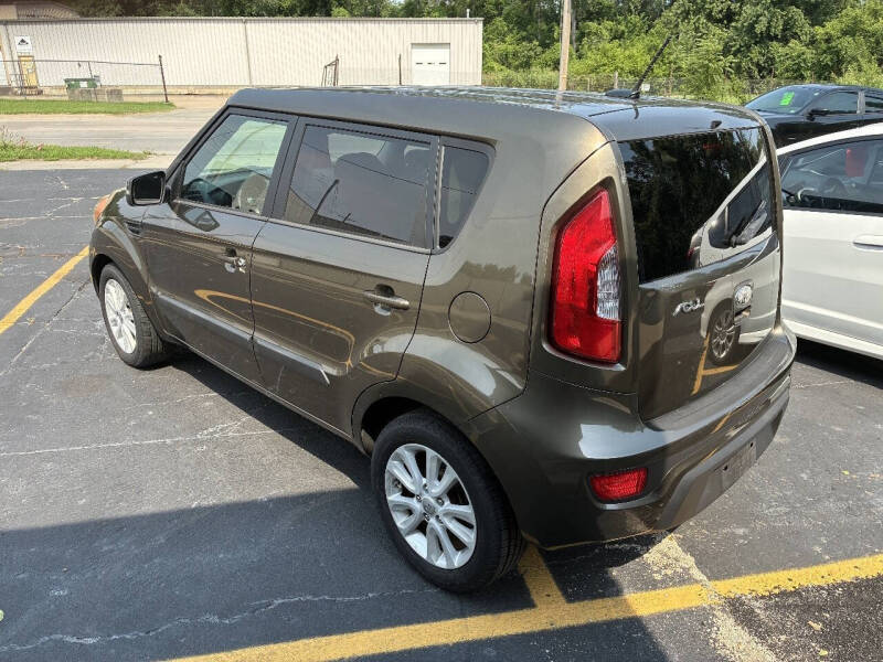 2013 Kia Soul +
