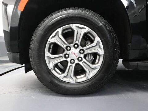 2024 GMC Yukon XL SLE