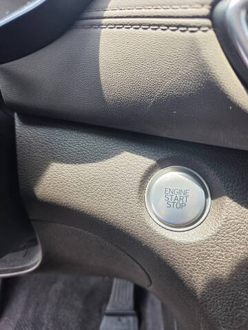 2019 Hyundai Santa Fe SEL 2.4L