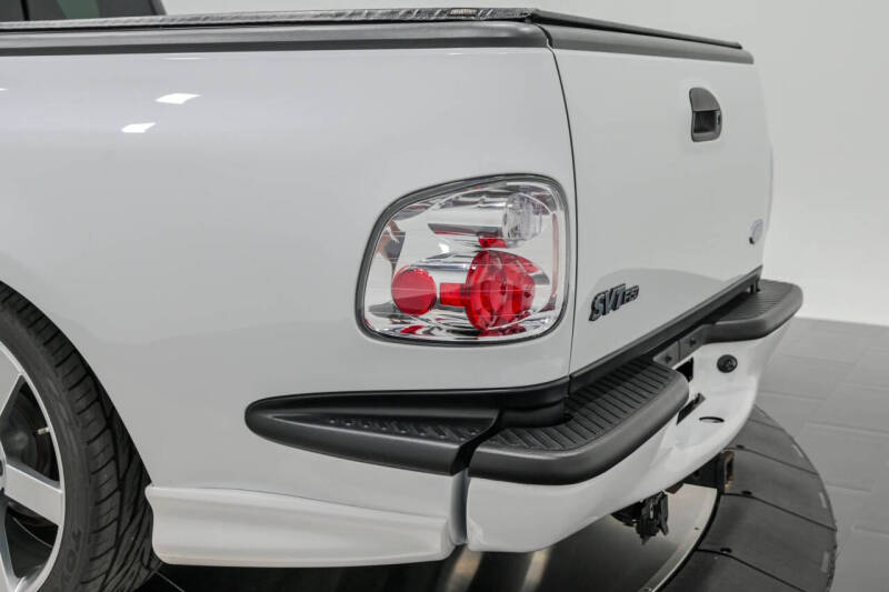 2001 Ford F-150 SVT Lightning