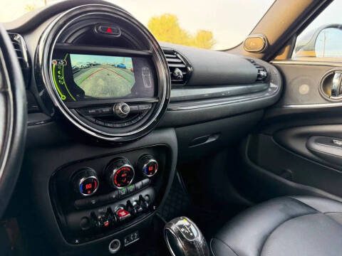 2017 MINI Clubman Cooper