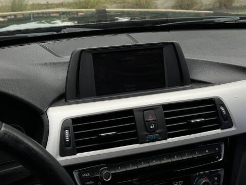 2018 BMW 3 Series 320i