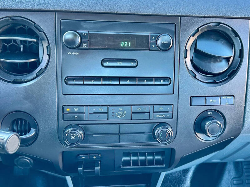 2015 Ford F-350 Super Duty XL