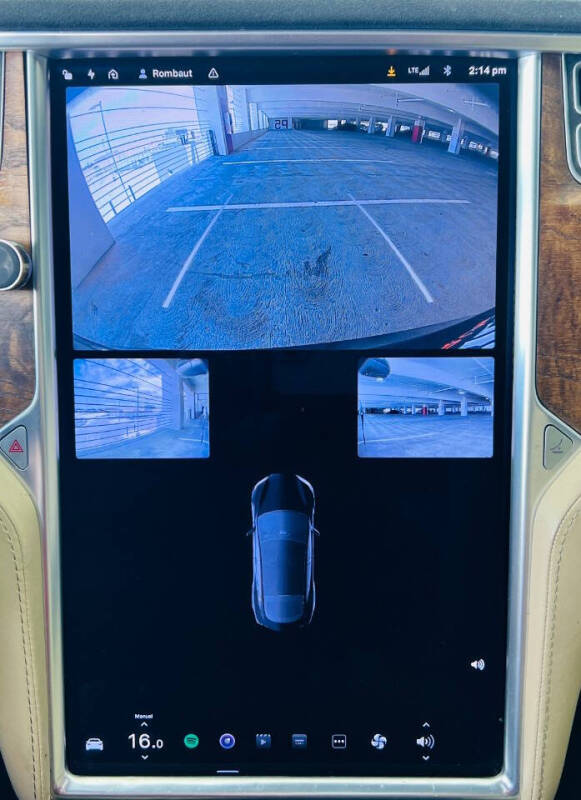 2017 Tesla Model S 90D