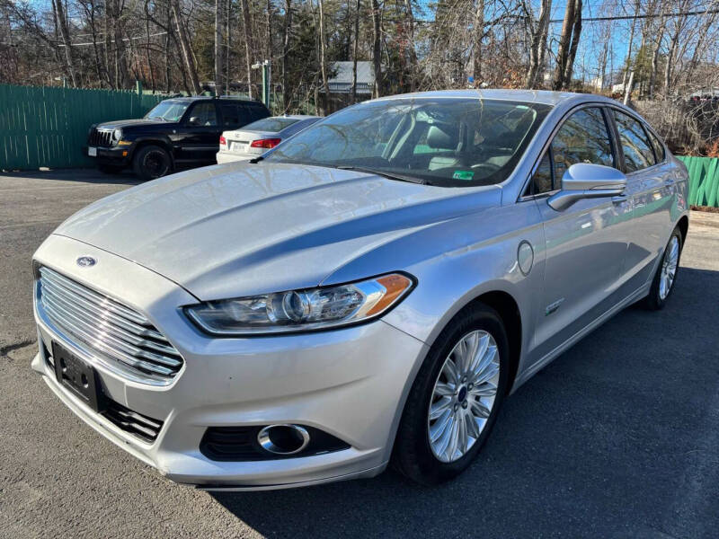 2014 Ford Fusion Energi SE