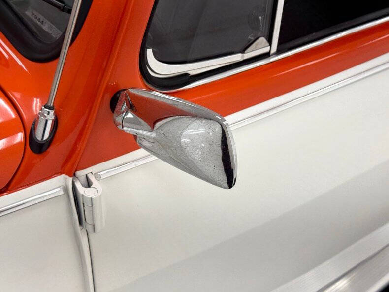 1972 Volkswagen Super Beetle