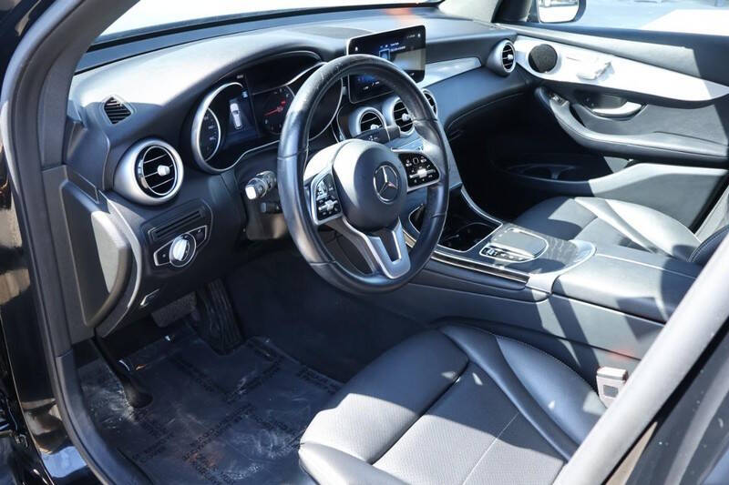 2021 Mercedes-Benz GLC GLC 300