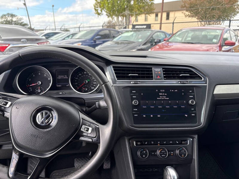 2020 Volkswagen Tiguan SE