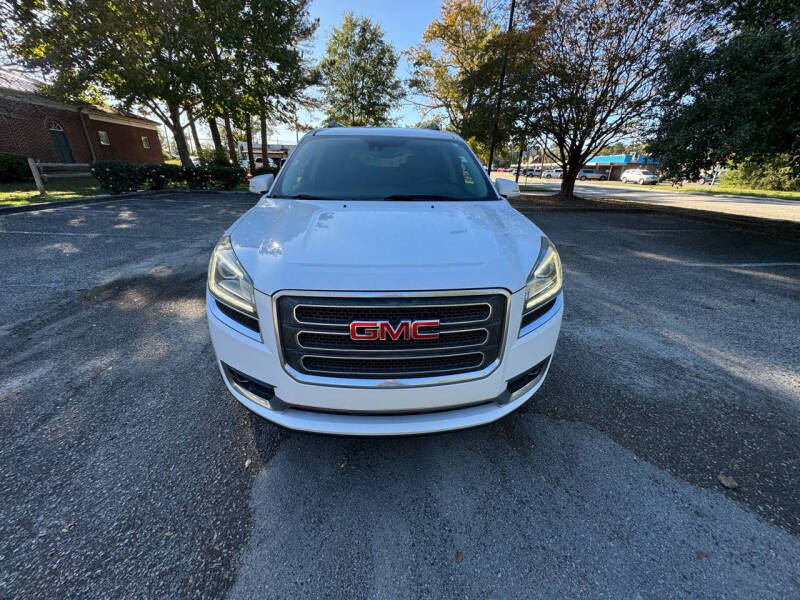 2017 GMC Acadia Limited Base photo 13