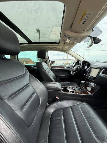 2015 Volkswagen Touareg V6 Executive