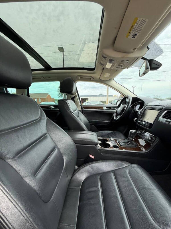 2015 Volkswagen Touareg V6 Executive