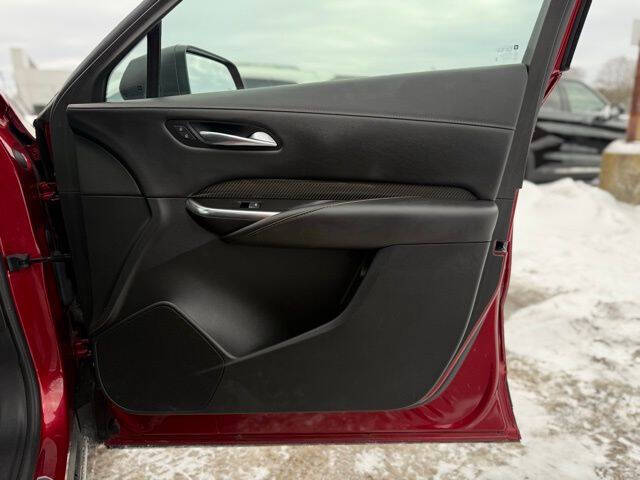 2022 Cadillac XT4 Sport