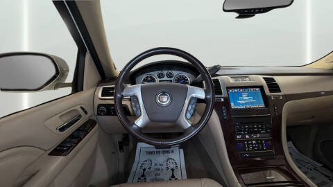 2011 Cadillac Escalade ESV Luxury