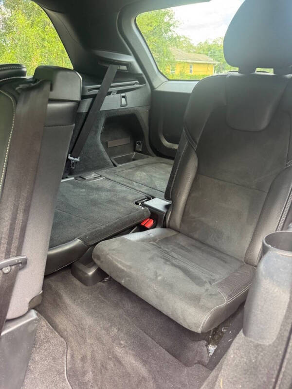 2016 Volvo XC90 T6 R-Design