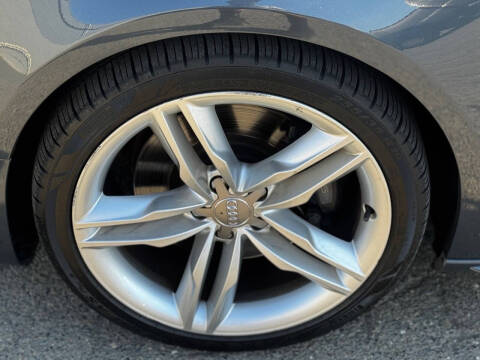 2011 Audi S5 4.2 quattro Prestige