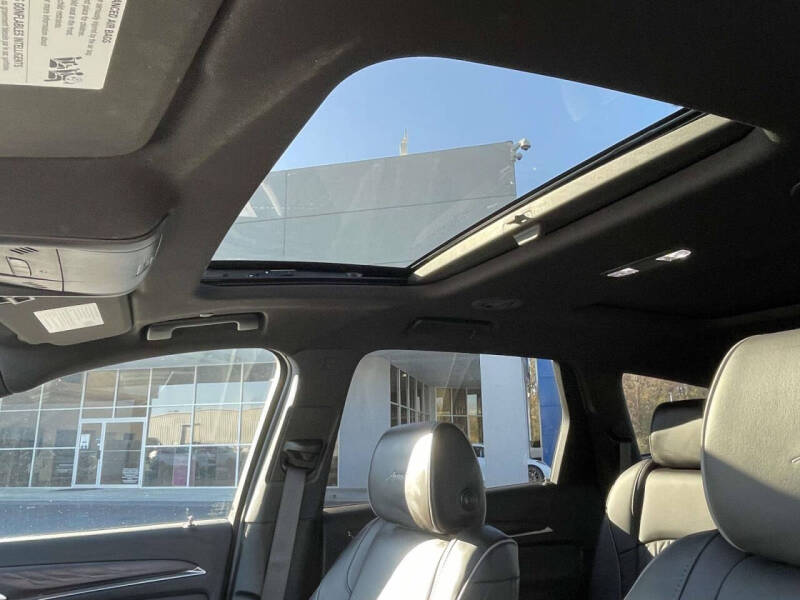 2022 Buick Enclave Avenir