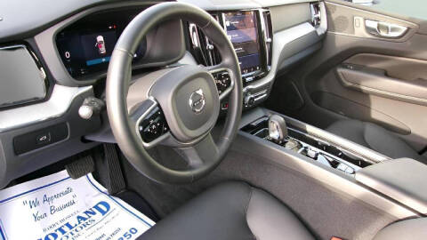 2025 Volvo XC60 B5 Plus Dark Theme