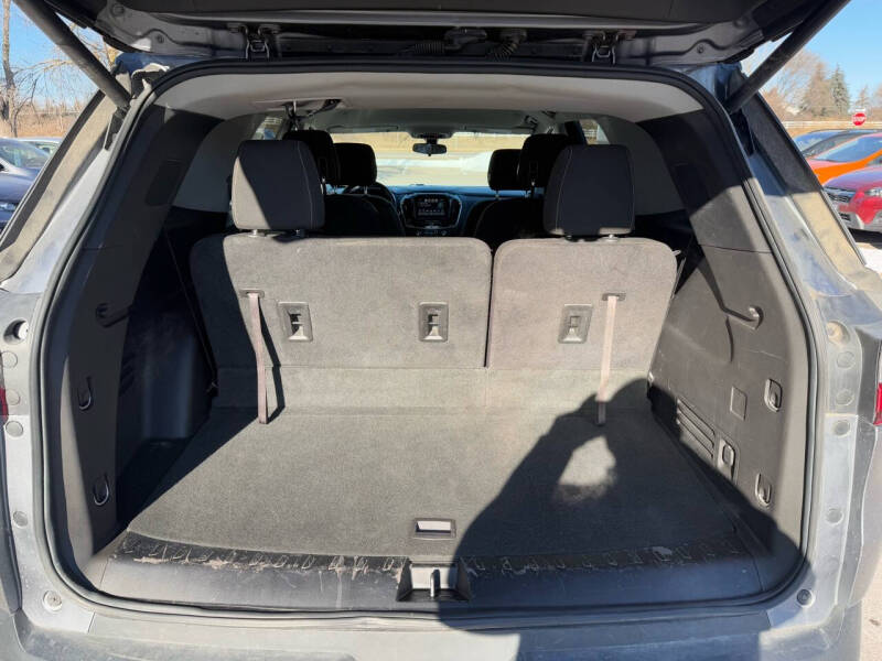 2018 Chevrolet Traverse LT Cloth