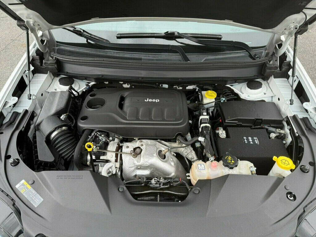 2019 Jeep Cherokee 15