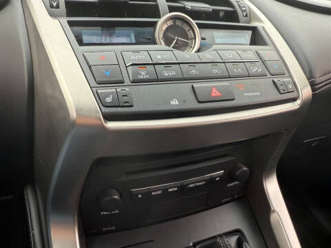2017 Lexus NX 200t