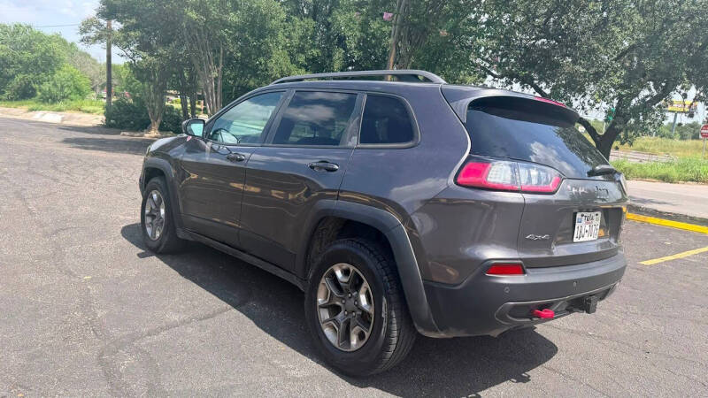 2019 Jeep Cherokee Trailhawk