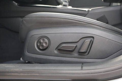 2021 Audi A4 quattro Premium 40 TFSI