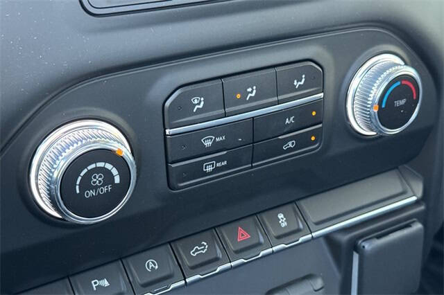 2025 GMC Sierra 1500 Pro