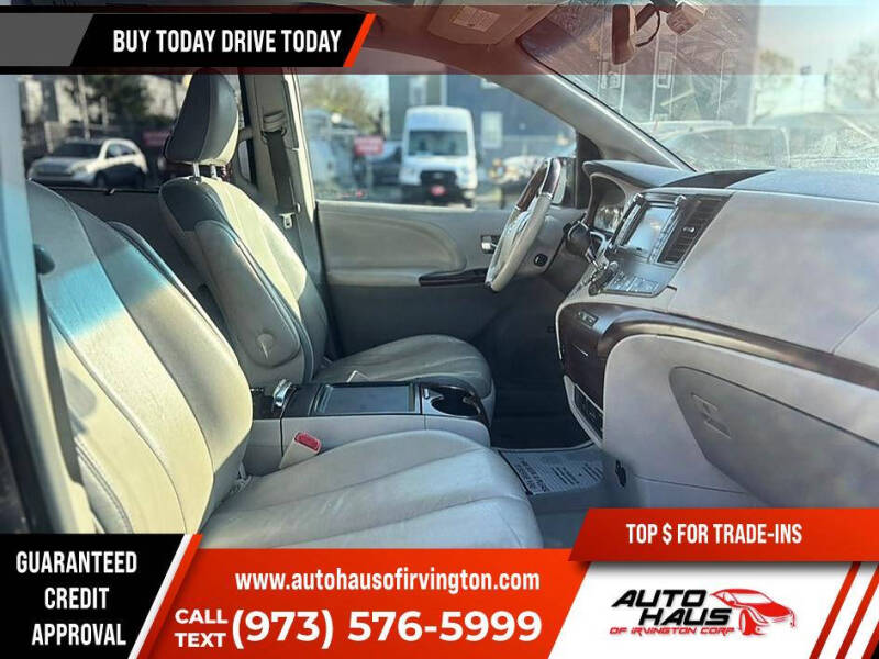 2014 Toyota Sienna