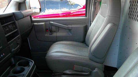 2023 Chevrolet Express 2500