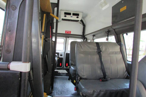 2011 Ford E-Series E-350 SD