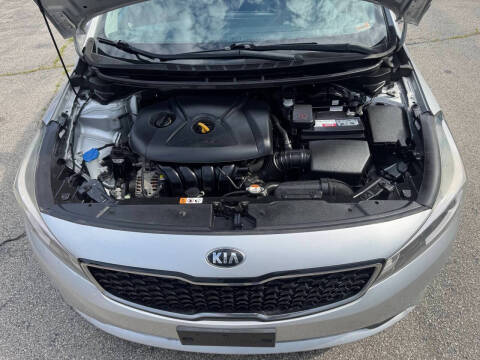 2018 Kia Forte5 LX