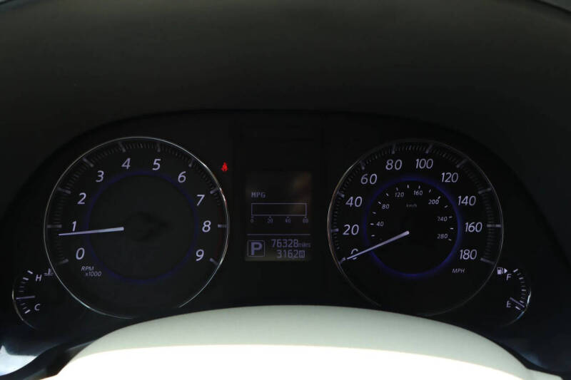 2015 Infiniti QX70