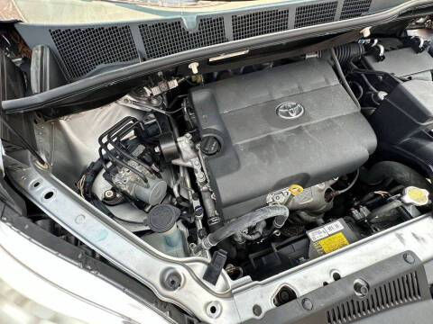 2014 Toyota Sienna