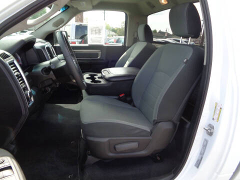 2022 RAM 1500 Classic SLT