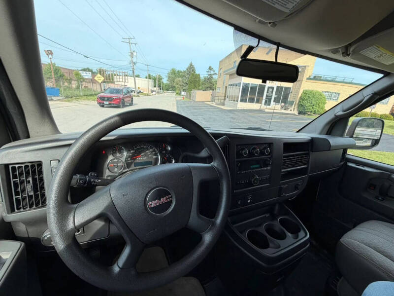 2015 GMC Savana 2500