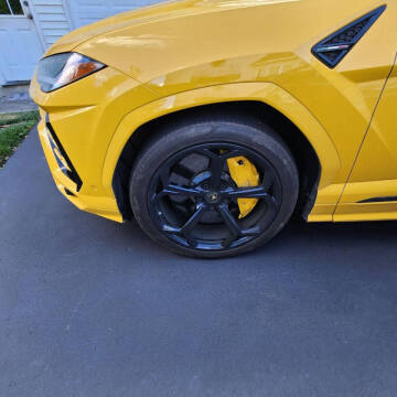 2020 Lamborghini Urus
