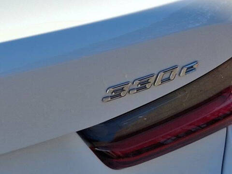 2023 BMW 3 Series 330e