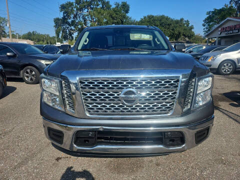 2018 Nissan Titan SV