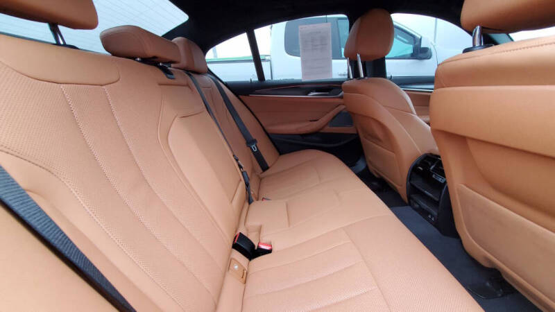 2023 BMW 5 Series 540i